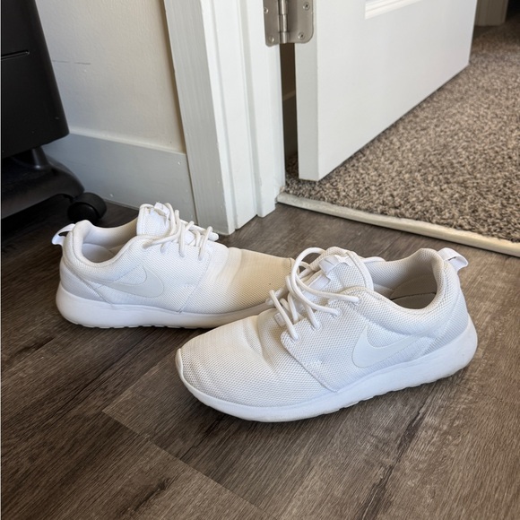 White Athletic Sneakers - Picture 2 of 6